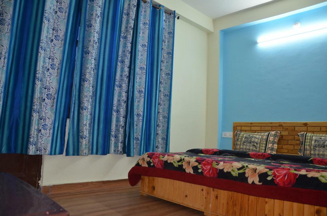Peaceful Retreat Home Stay, Далхаузи Екстериор снимка